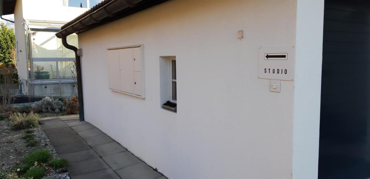 Studio In Domat Ems Bagian luar foto